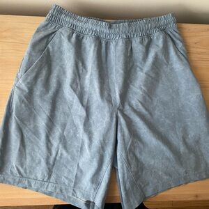 Men’s Light Blue Lululemon Pacer Breaker Short